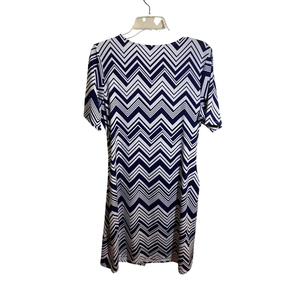 Ruby Ribbon‎ Navy Blue White Chevron Faux Wrap Dress XL Short Sleeve V-Neck